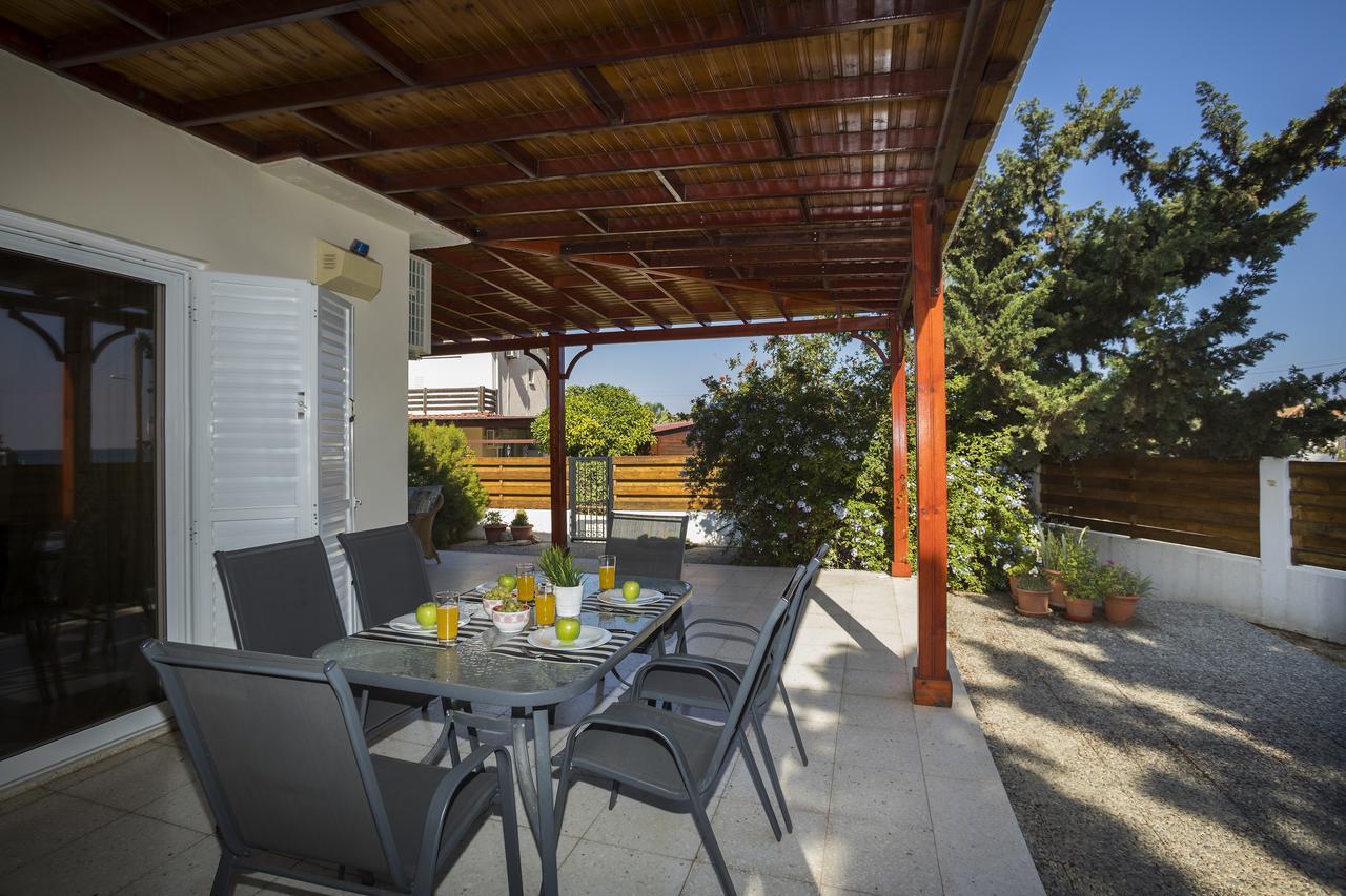 Larnaca Villa Marina Meneou المظهر الخارجي الصورة